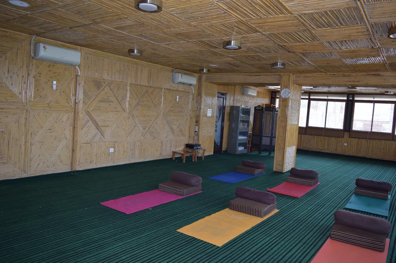 Hotel Raj Palace Rishikesh Ngoại thất bức ảnh