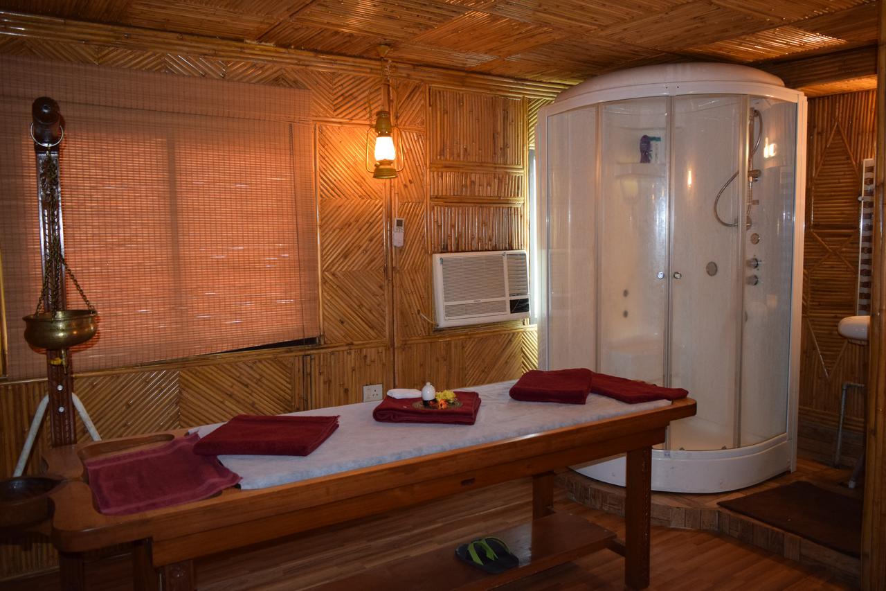 Hotel Raj Palace Rishikesh Ngoại thất bức ảnh