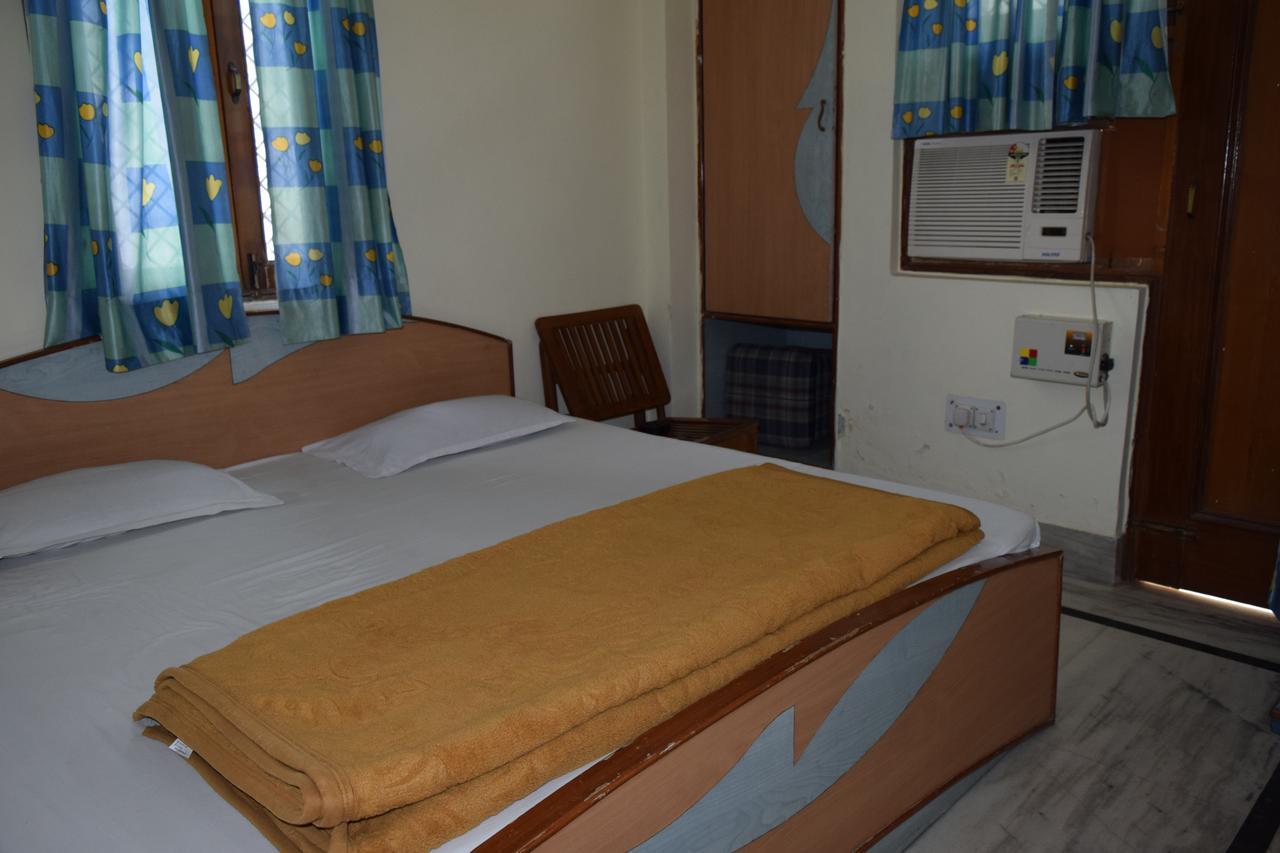 Hotel Raj Palace Rishikesh Ngoại thất bức ảnh